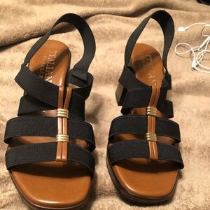 BLACK ITALIAN SHOE MAKER STRAPPY SANDAL